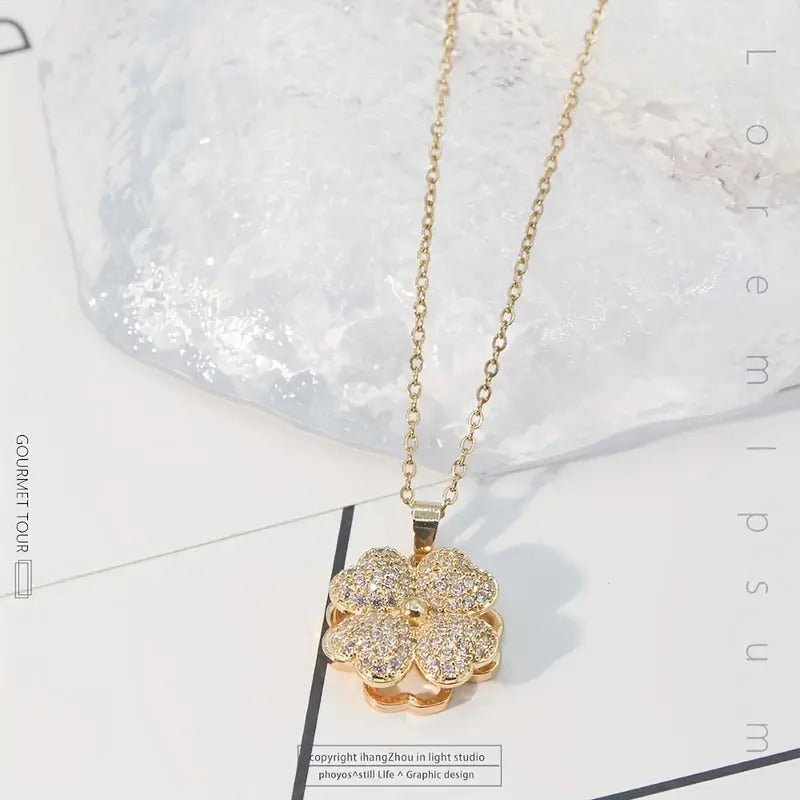 Glissora Necklace