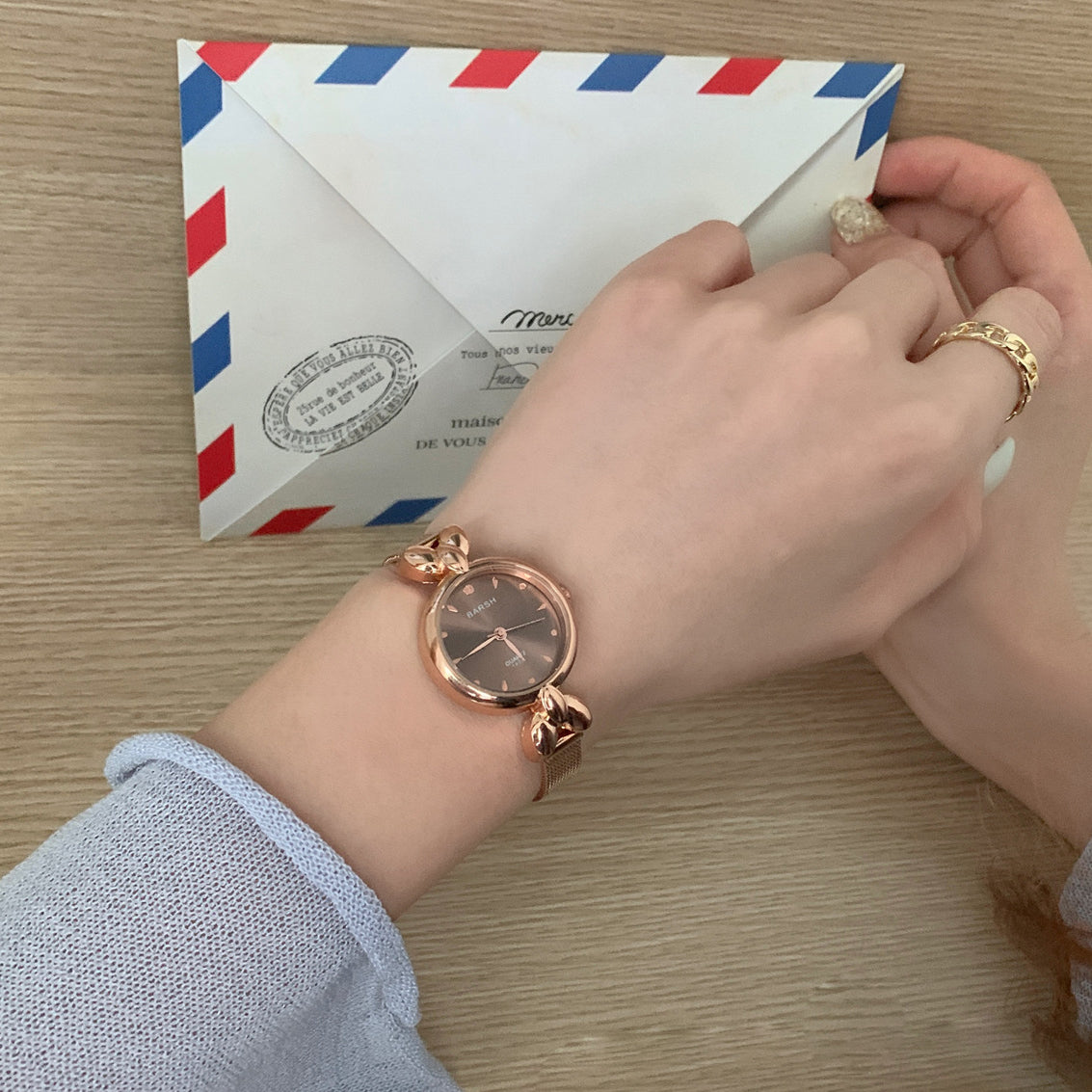 Mesh Whisper Watch