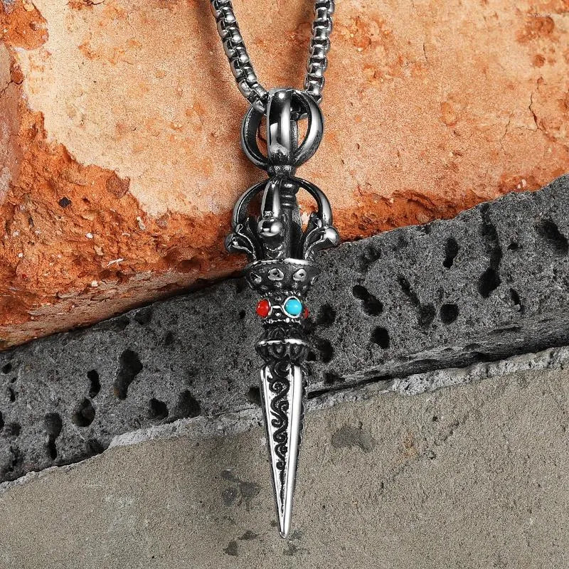 Bloodspike Amulet