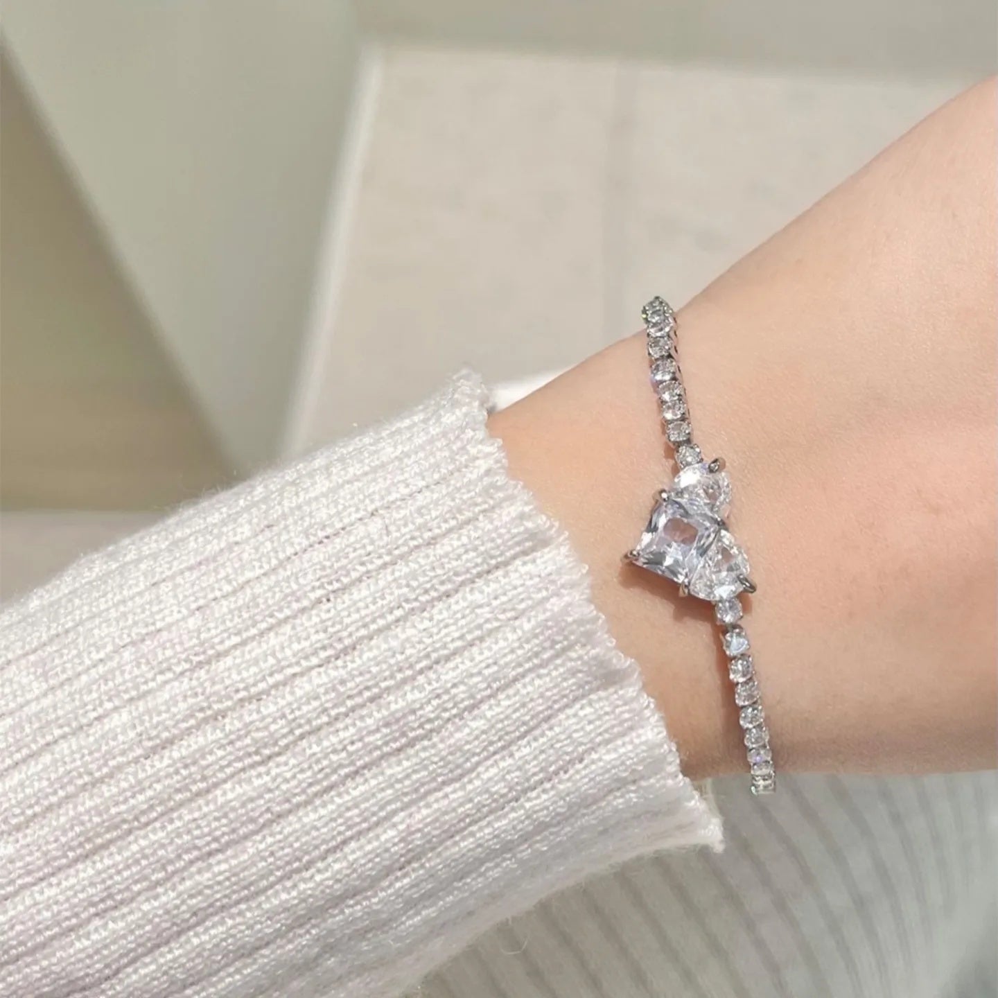 Frosted Heart Bracelet