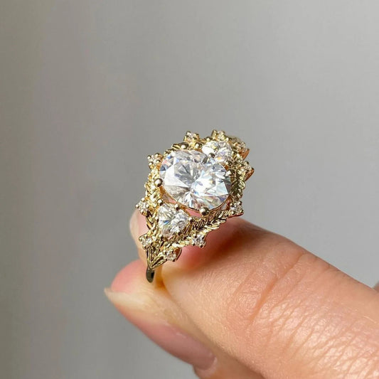 Enchanted Laurel Ring