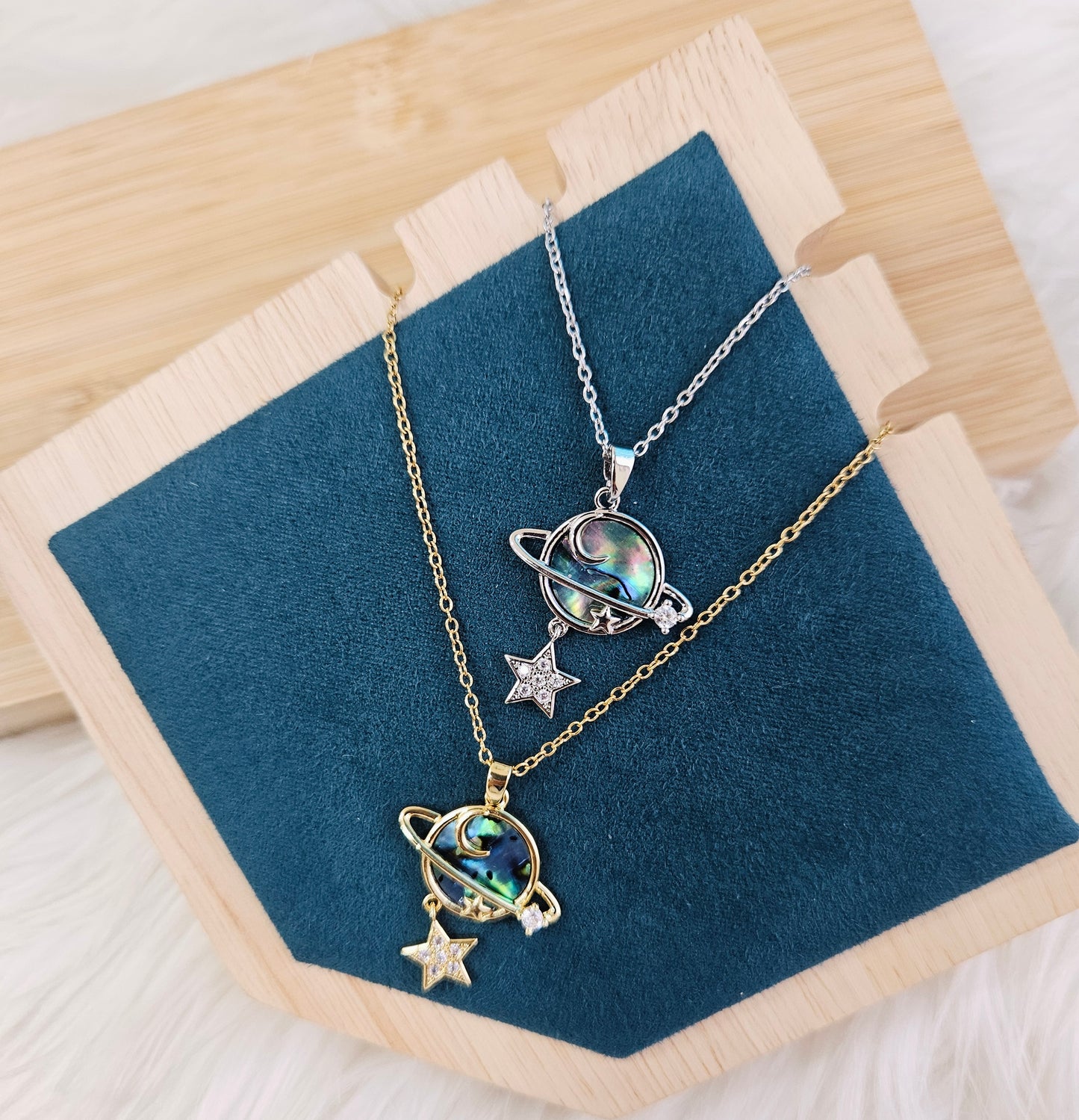 Orbit Muse Necklace