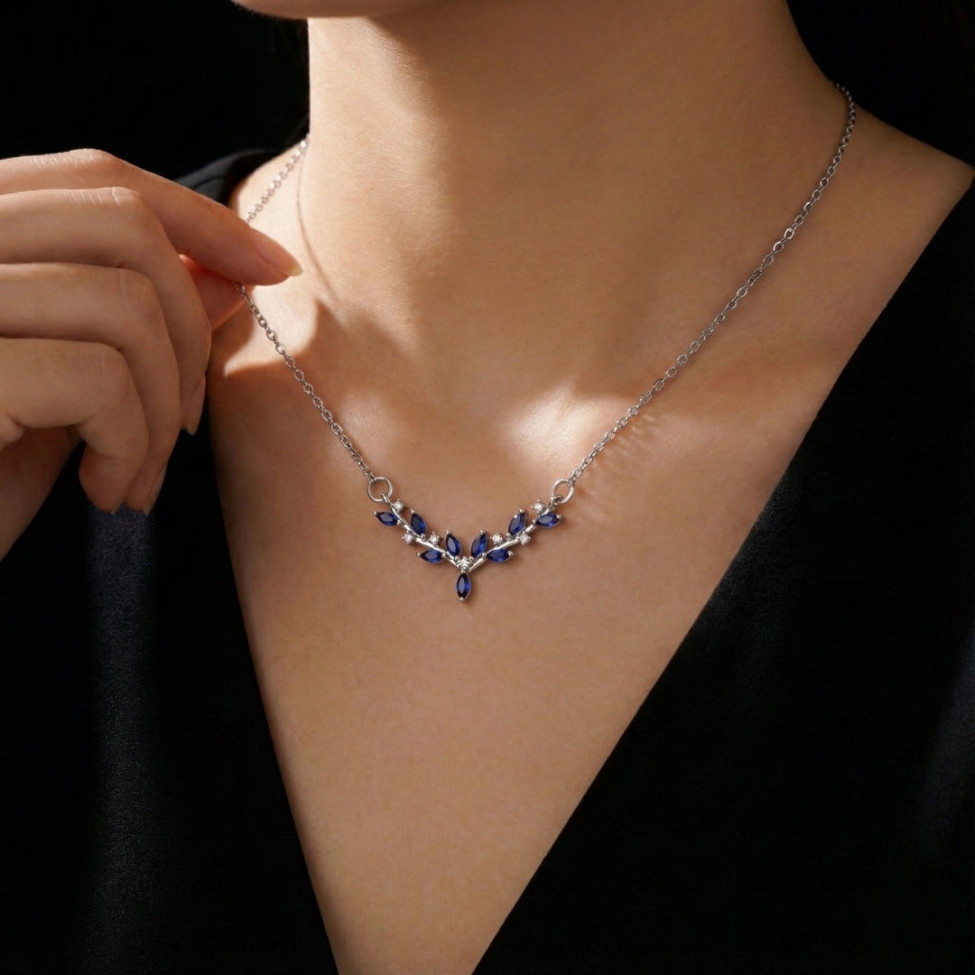 Leaf Whisper Necklace