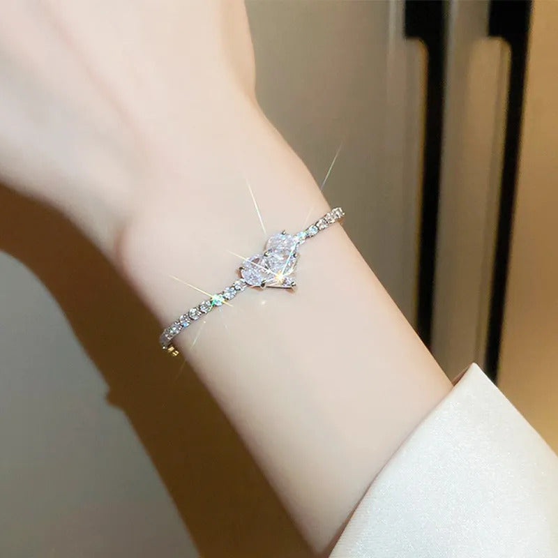 Frosted Heart Bracelet