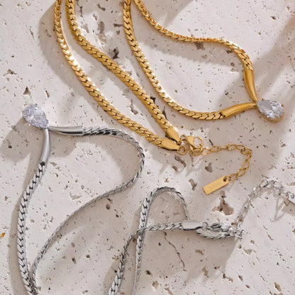 Auracle Drop Neckpiece