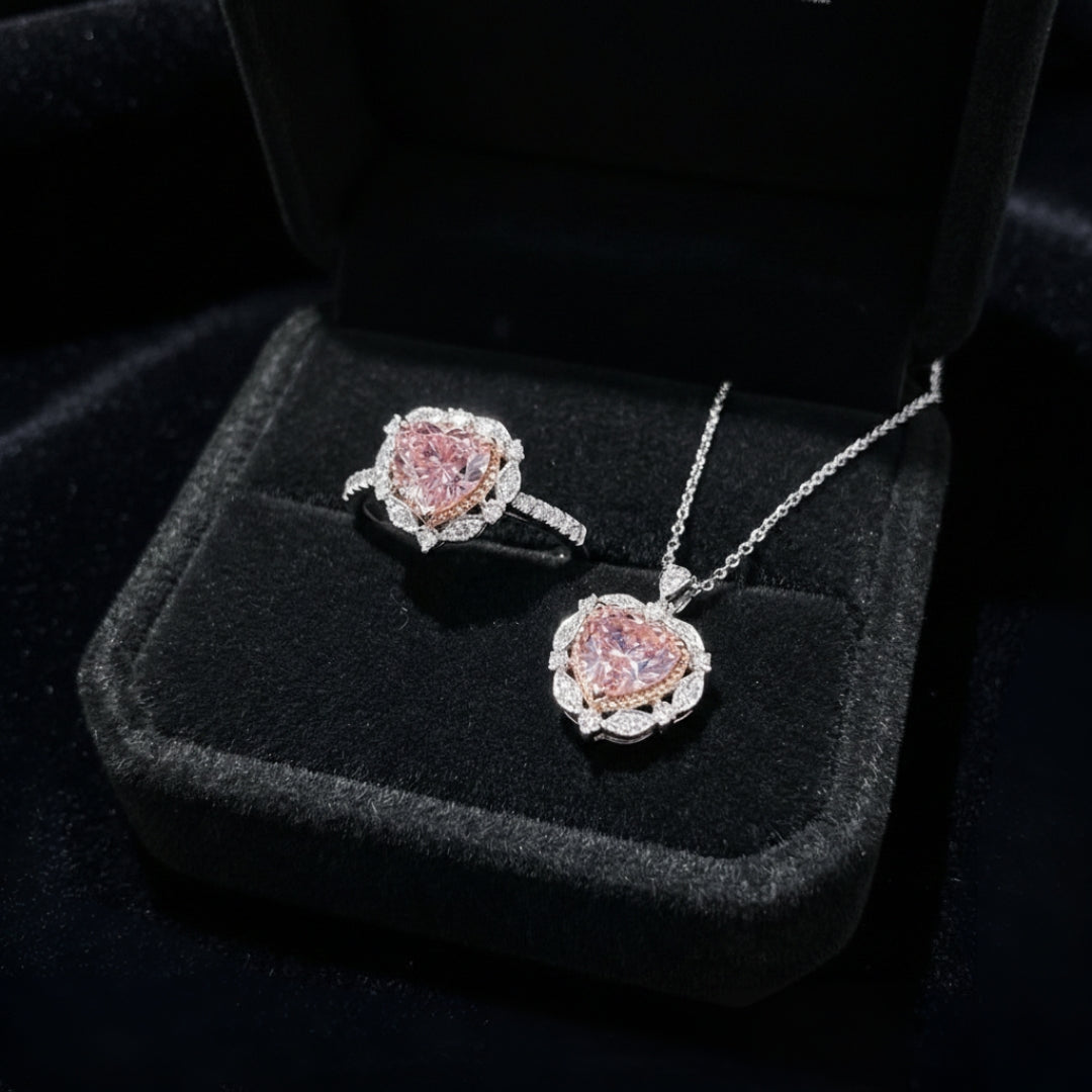 Laurel Love Duo captures the essence of a sweet, princess-inspired aesthetic with its delicate pink diamond heart design. Crafted to enhance your natural temperament, making it the perfect sophisticated addition to any wardrobe.