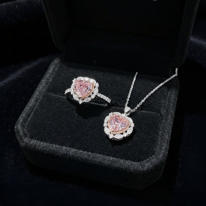 Laurel Love Duo captures the essence of a sweet, princess-inspired aesthetic with its delicate pink diamond heart design. Crafted to enhance your natural temperament, making it the perfect sophisticated addition to any wardrobe.
