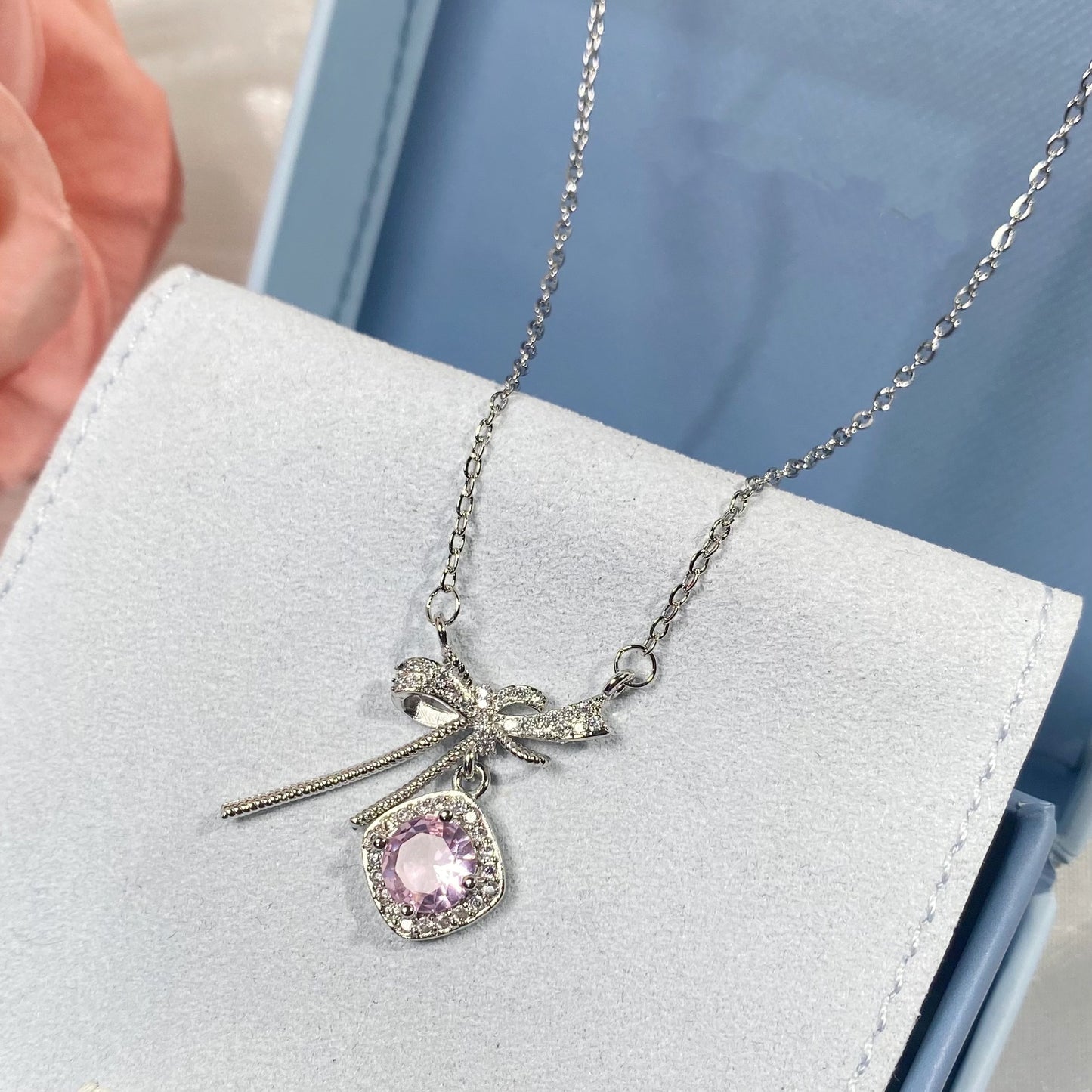 Twinkie Bow Necklace