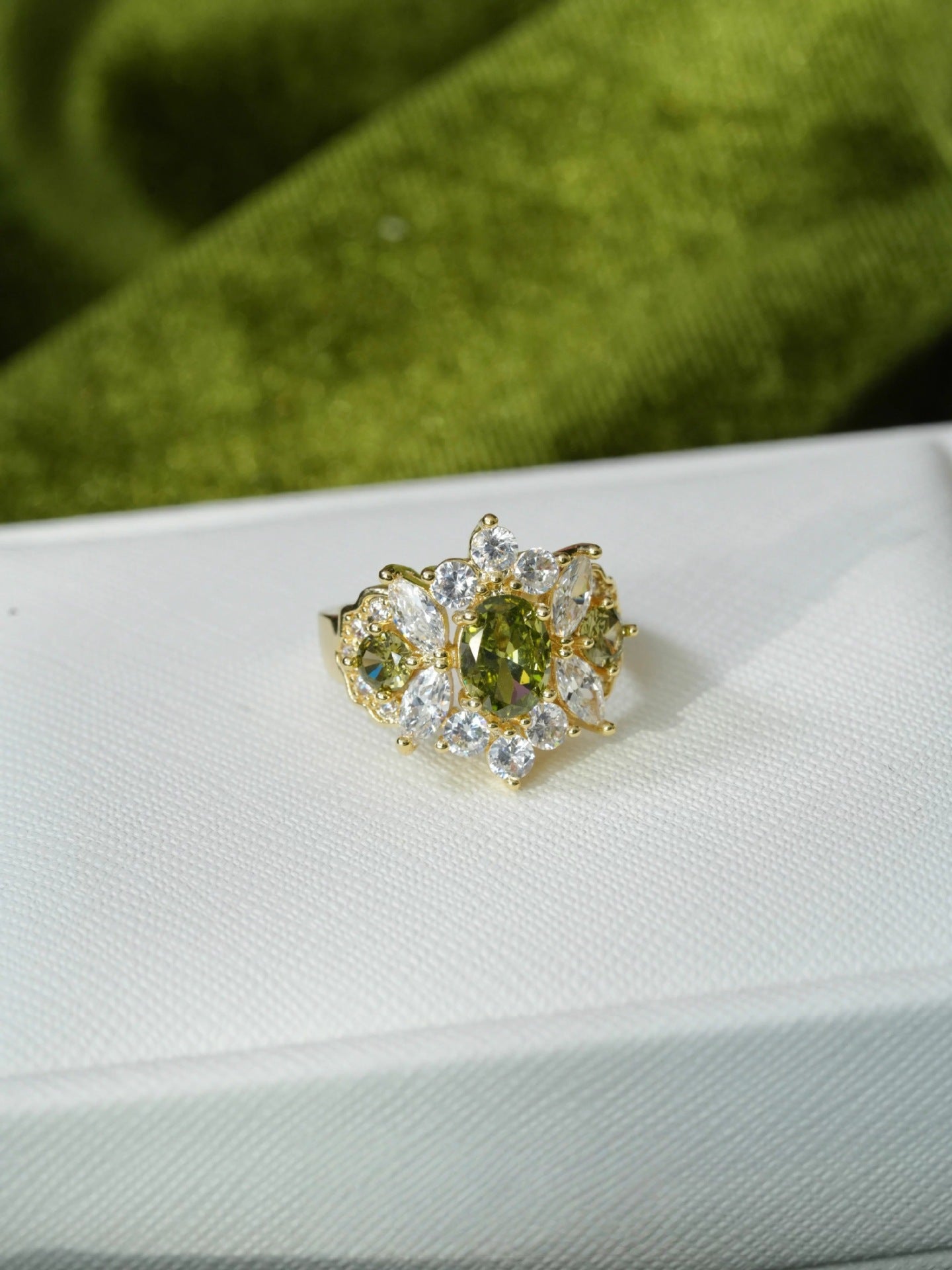 Aurelienne Flora Ring