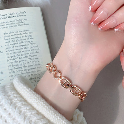 Gleamora Chain Watches