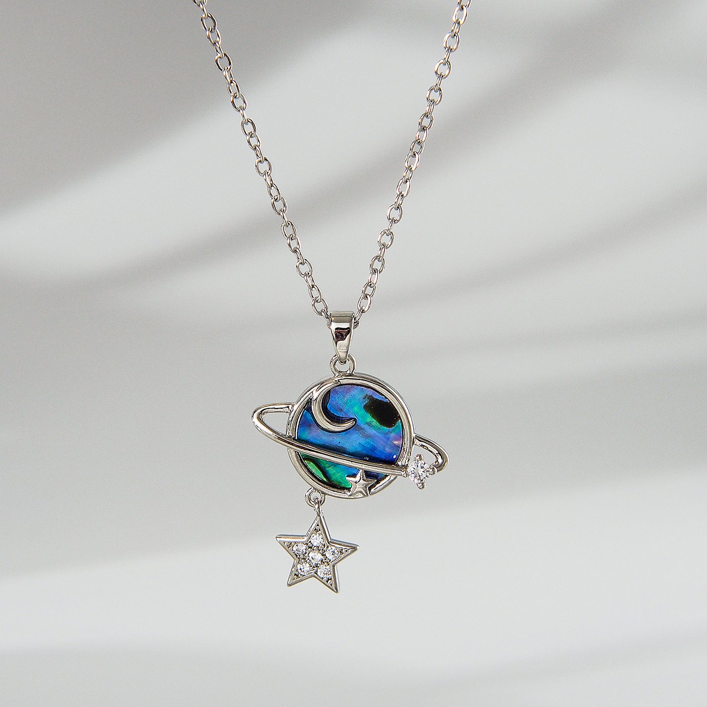 Orbit Muse Necklace
