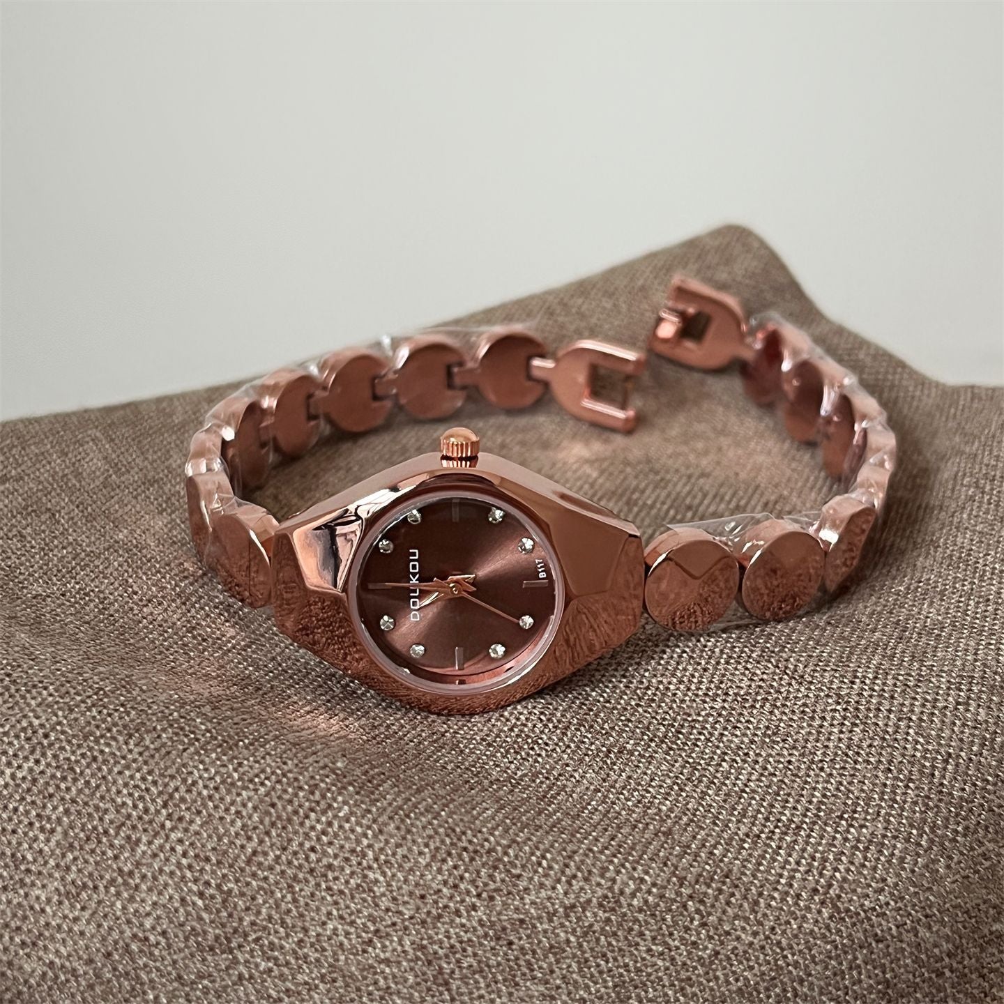 Rosavelle Watch