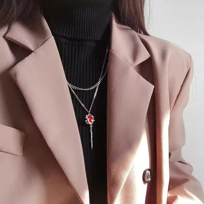 Rose in Thorne Necklace