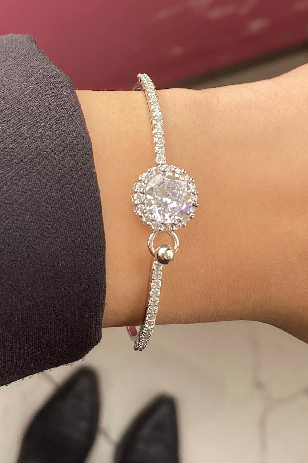 Icy Shimmer Bracelet