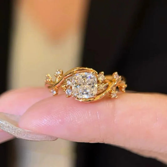 Twisted Aurielle Ring